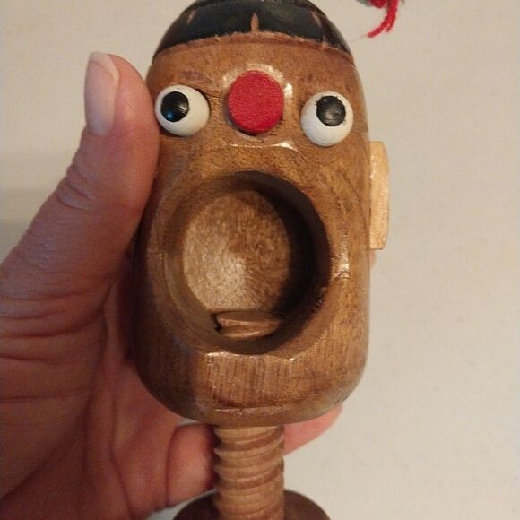 Vintage Japan Wood Hand Carved Nut Cracker Crackerjack Hand Painted Whimsical - Picture 10 of 12